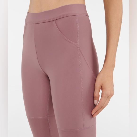 NWT ALO Yoga High-Waist 4-Pocket Utility Legging - Picture 4 of 9